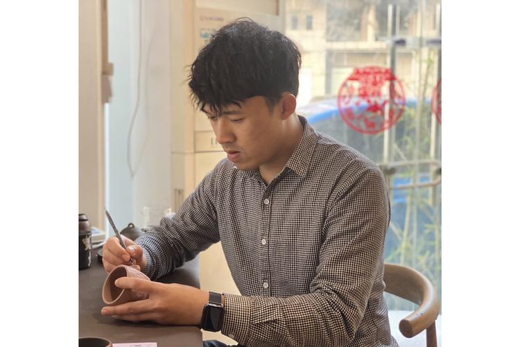 生于1982年,孙晋出任共青团广西壮族自治区委员会书记