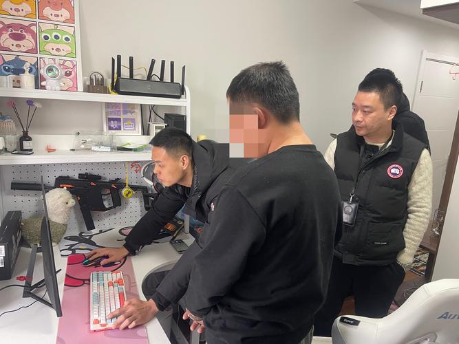 四川公布一起影视盗版案例:1个网站2人团伙盗售30多万部